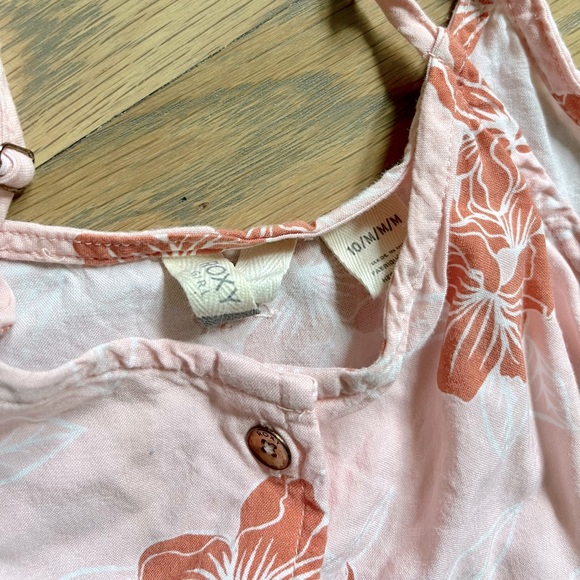 Roxy Silver Pink Floral Perfect Waves Tank. Size Medium (10). - Picture 6 of 6